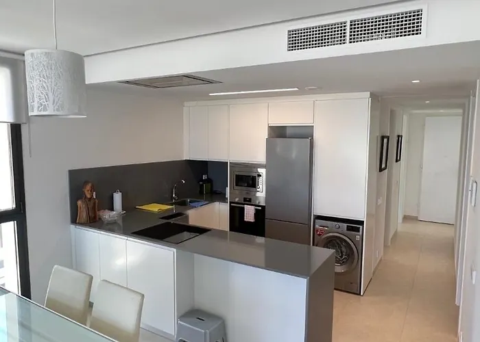 Apartamento Lujo En Primera Linea, Denia Apartment *