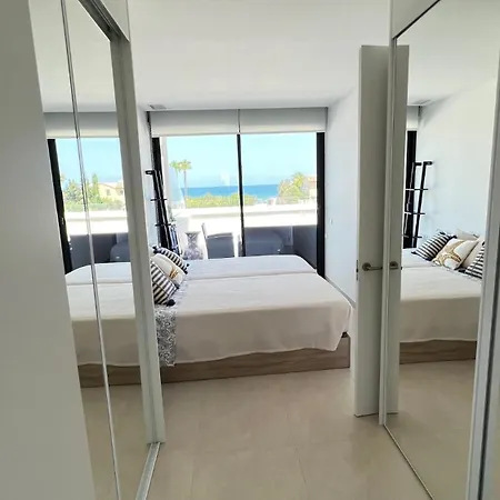 Apartment Lujo En Primera Linea,